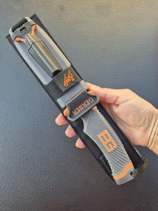 Нож за оцеляване GERBER Bear Grylls Ultimate Survival