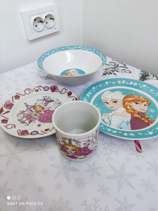 Детская посуда с принцессами