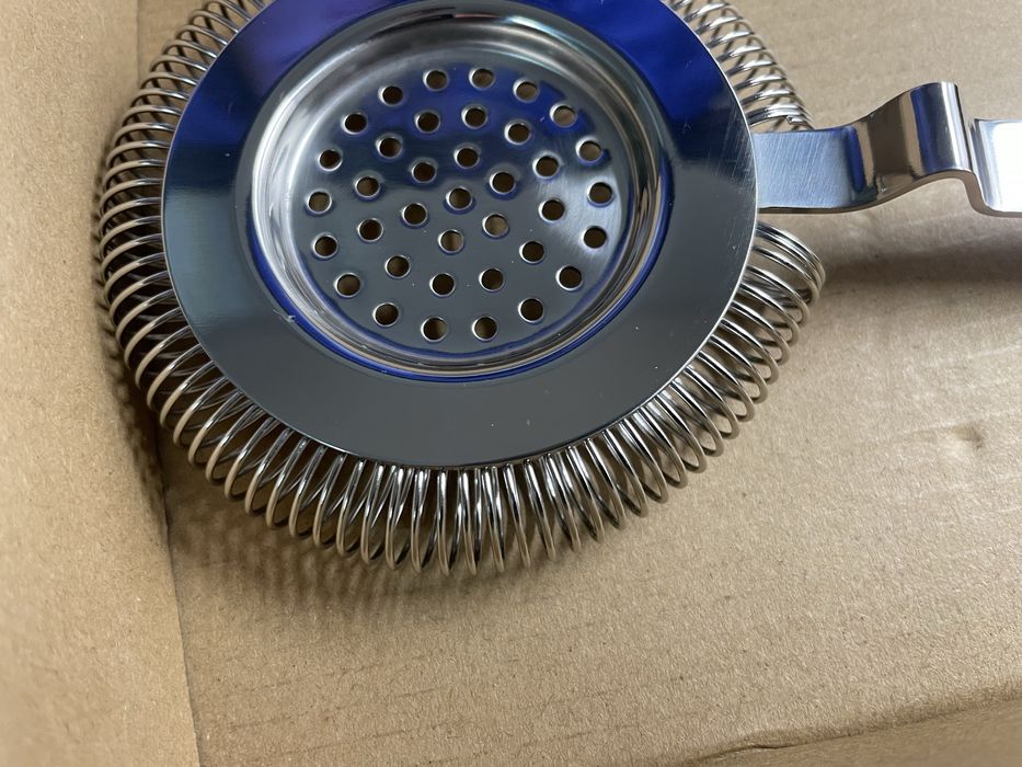 Продавам нова Барманска цедка