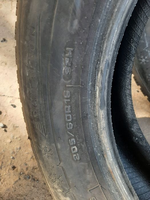 Продам шины 205/60/16
