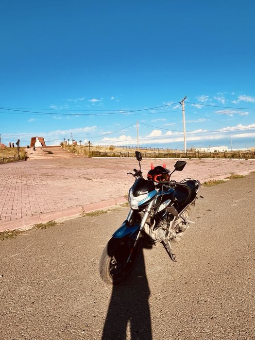 Продам мотоцикл RECER 300cc