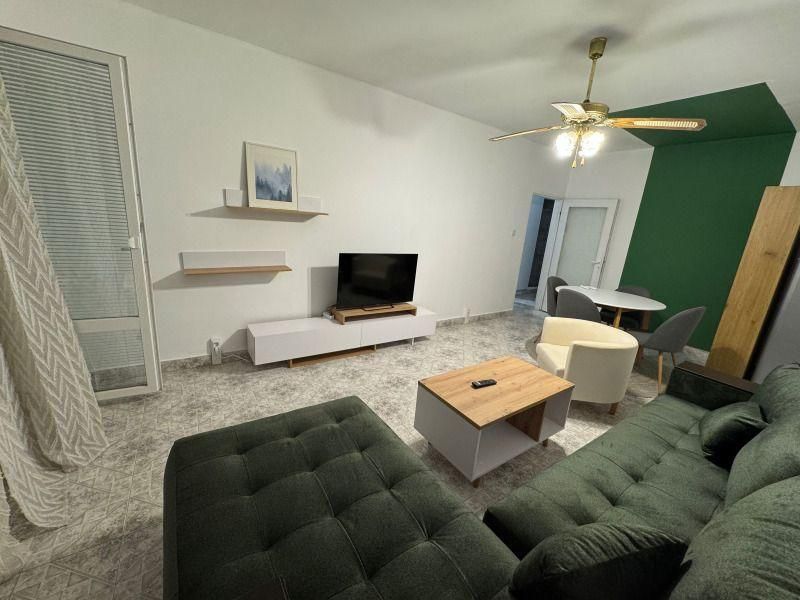 Дава се под наем Тристаен апартамент в София, Дружба 2 - 65 кв.м за 690 € - Снимка #1