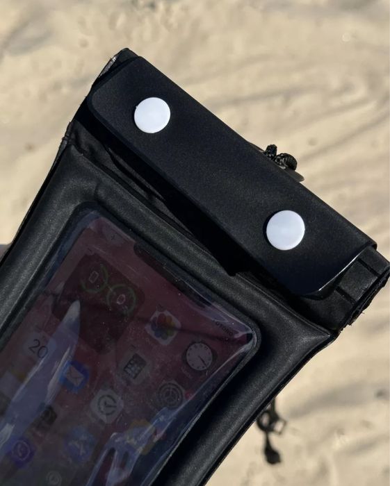 Водонепроницаемые чехлы универсальнае