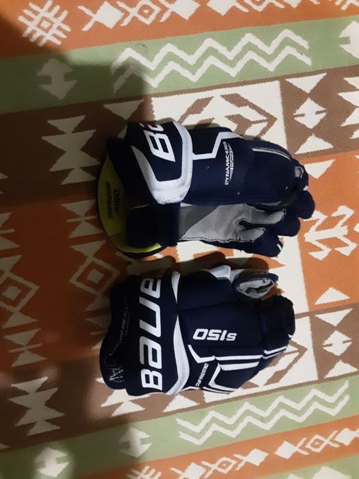 Хоккейная экипировка