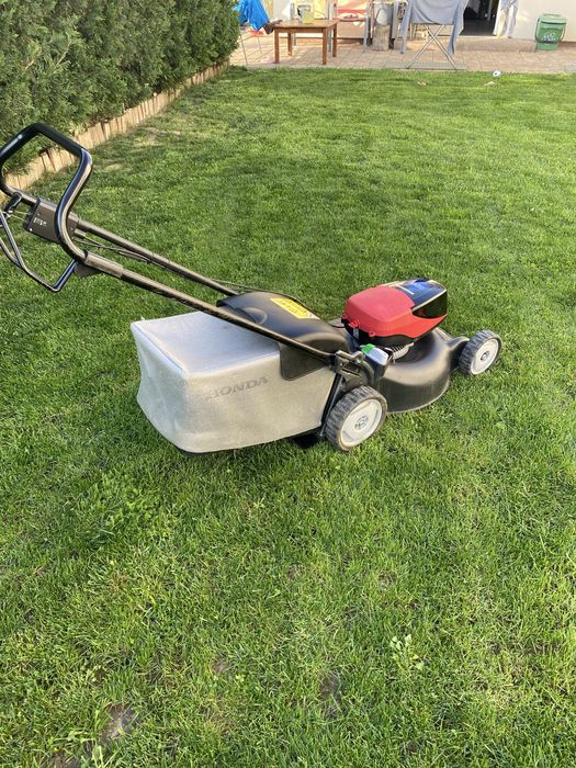 Masina de tuns gazon electrica Honda