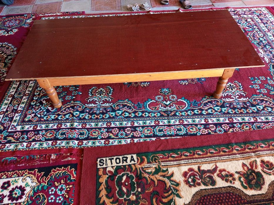 Хон тахта сотилади