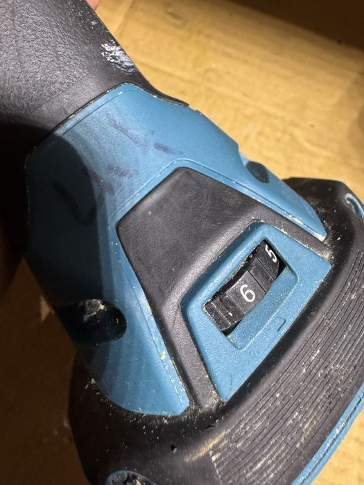 Multifunctionala Makita DTM52