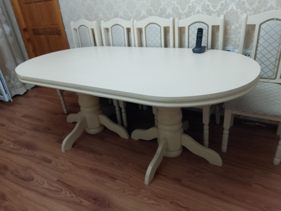 Продам СТОЛ,в идеальном состоянии