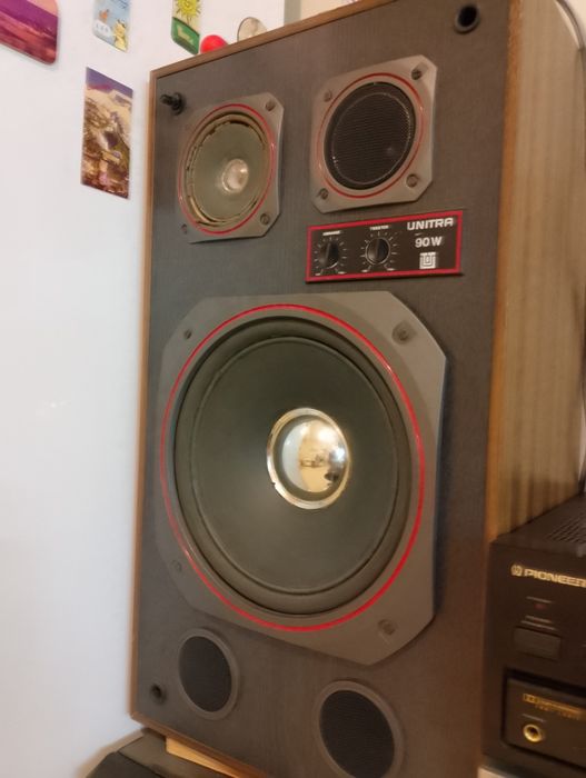 Vând boxe unitra 90w