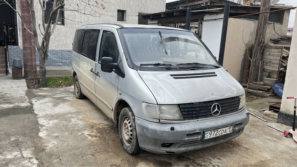 Mercedes benz vito