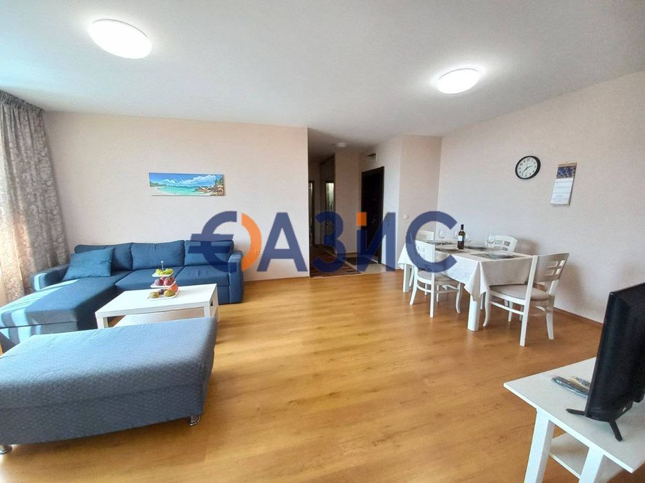 Продава се Тристаен апартамент в Несебър - 147 кв.м за 548 €/кв.м - Снимка #1