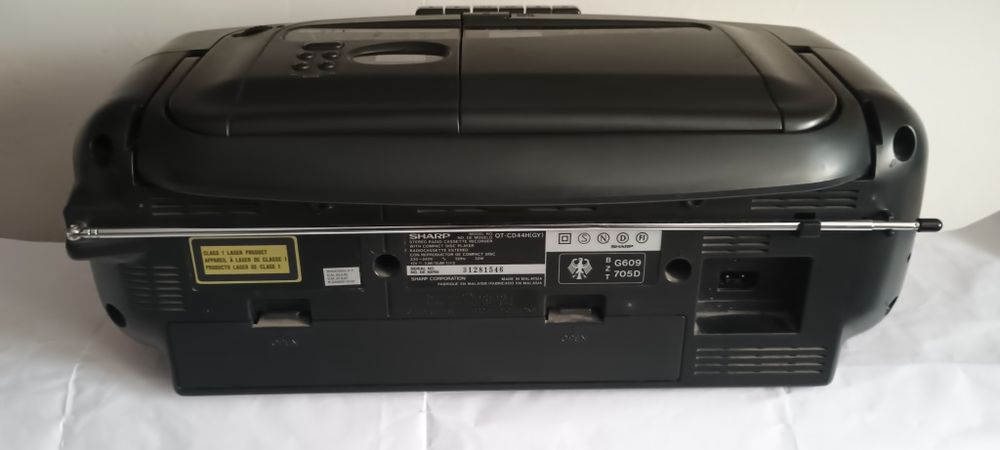 Radiocasetofon cu cd Sharp