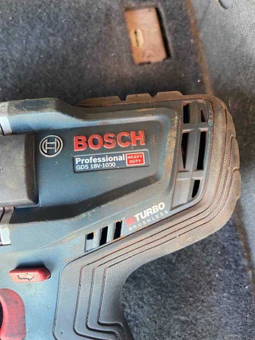 Гайковерт Bosch gds 18v-1000