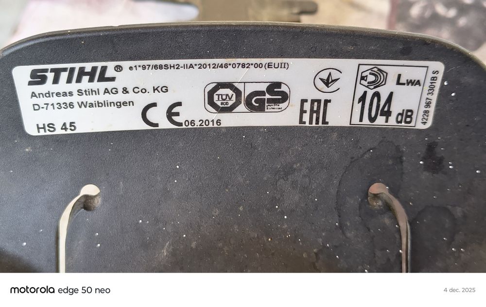 Drujba Dolmar și foarfeca benzina Stihl de tuns gard viu