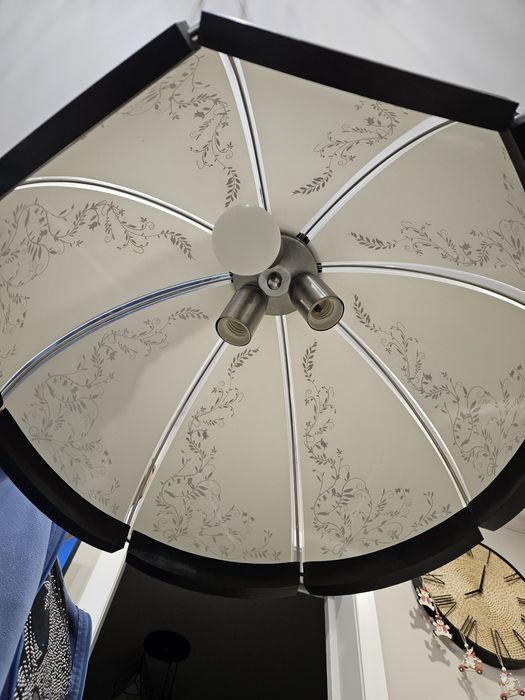 Плафон стеклянный на кухню