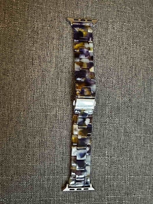 Верижки за Apple Watch 8