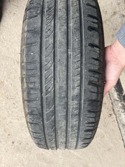 Продам шины 205/60/R16