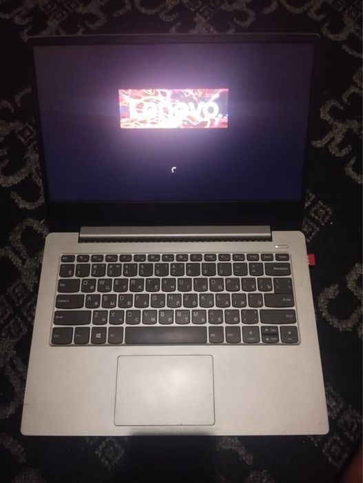 Noutbook lenovo ssd 128