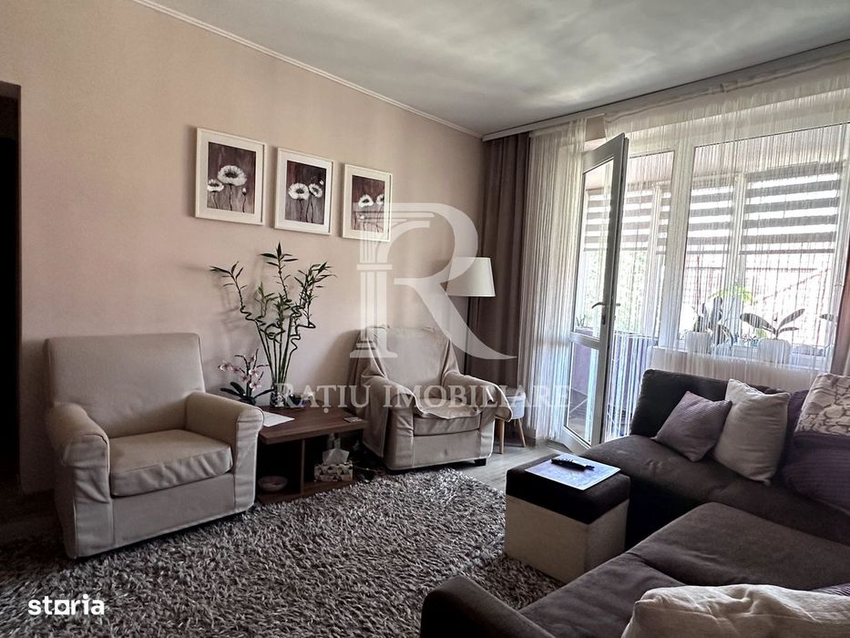 Apartament cu 3 camere | Zona Universității | Oradea — fotografia 2