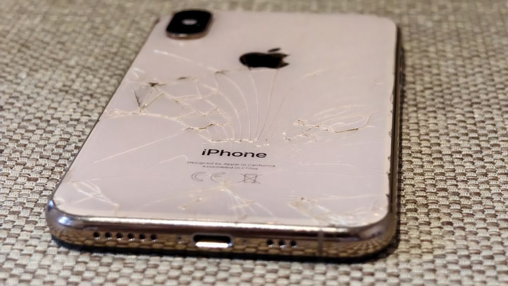 iPhone XS 64GB GOLD
