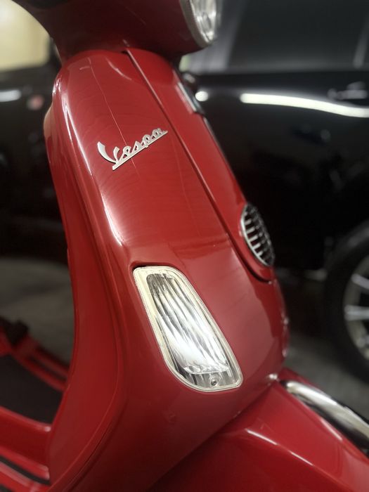 Продам скутер Vespa LX150IE