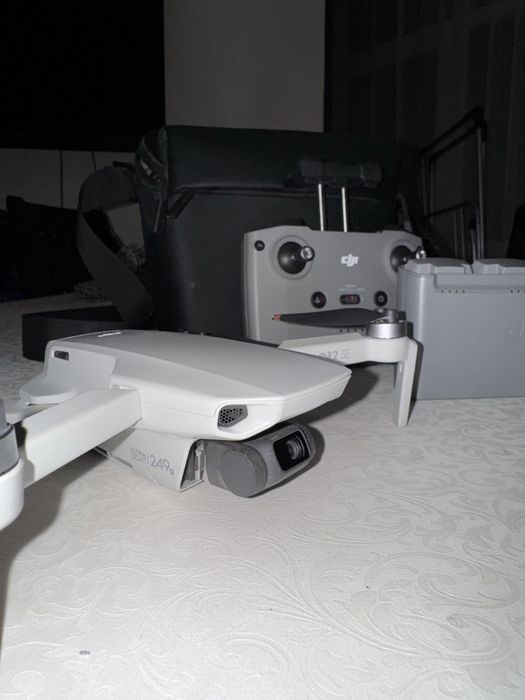 Dji mini 2 se flight more combo