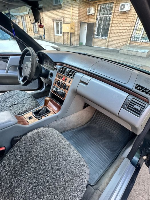 Мерседес 210 униаерсал