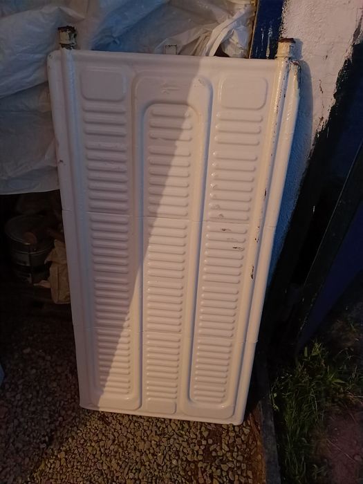 Продам радиатор отопления
