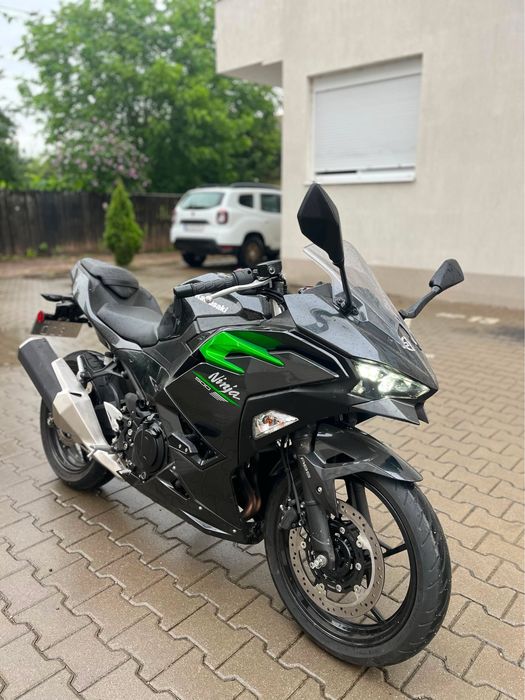 Kawasaki ninja 500