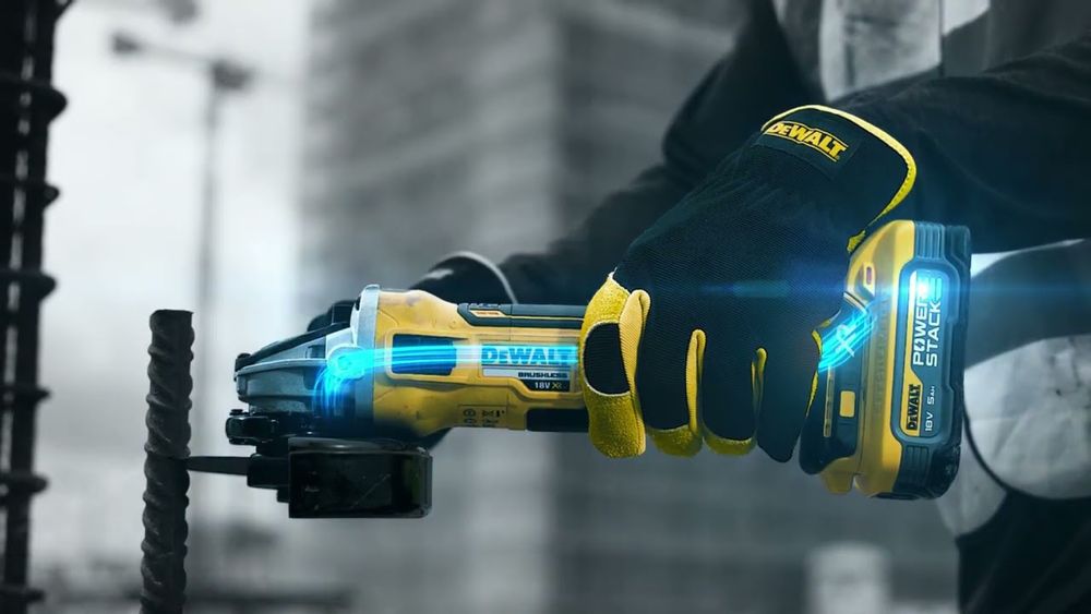 Новата DeWALT 5Ah 18V PowerStack Батерия DCBP518