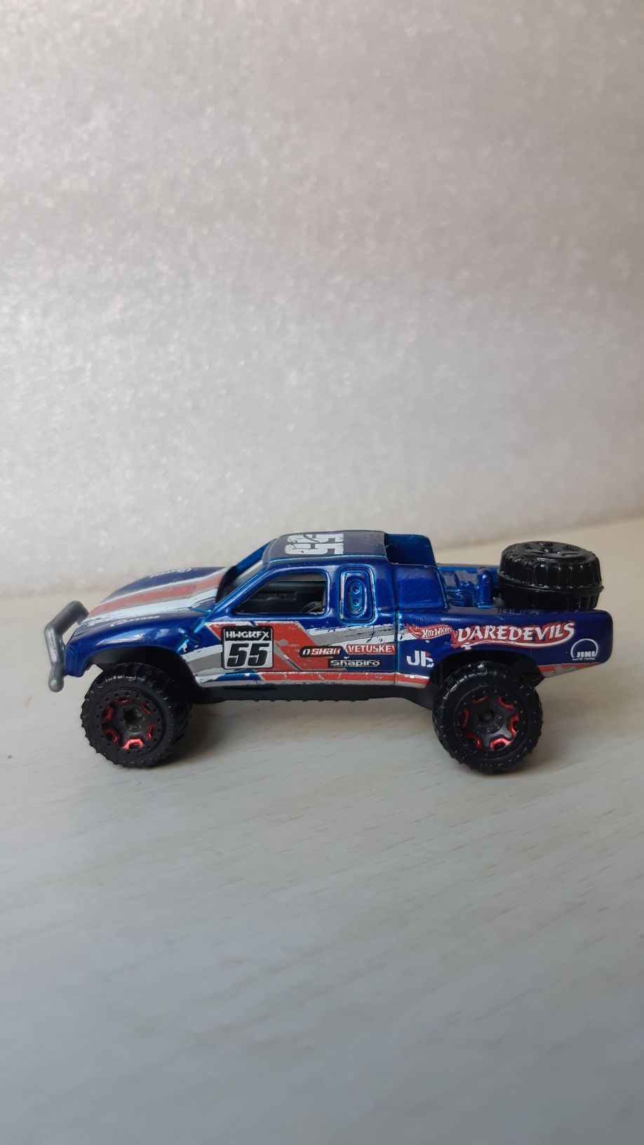 Hot wheels toyota store off road truck