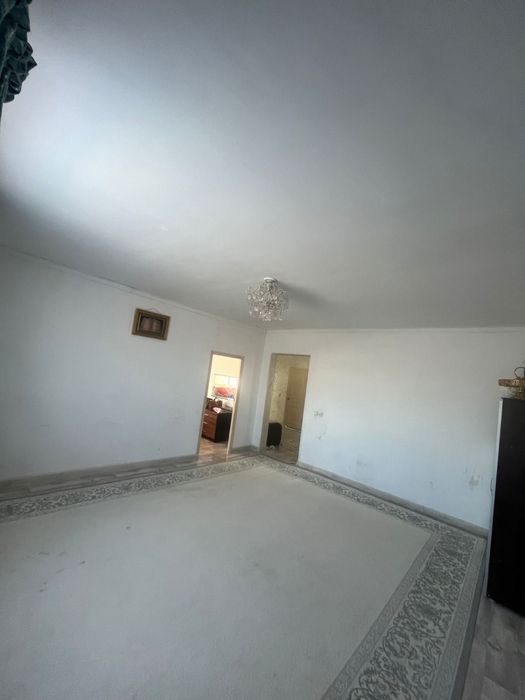 Үй сатылады 11/10 саудасы бар