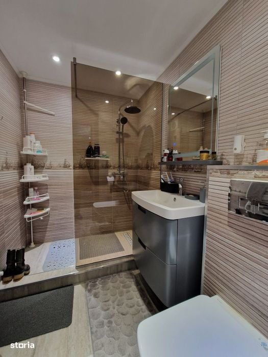 Apartament 2 camere, 48 mp, zona Hotvon