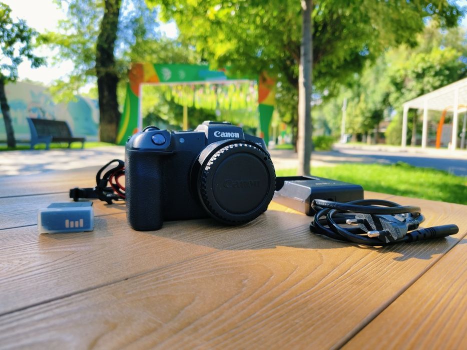 Canon EOS RP body