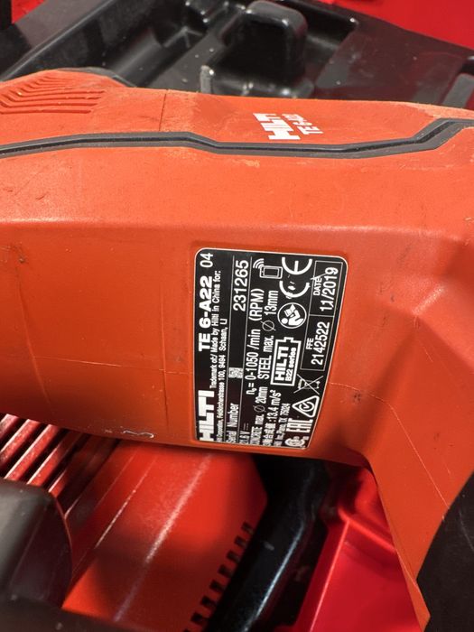 Hikti TE 6-A22 rotopercutor pe acumulator bormasina gauri spart beton