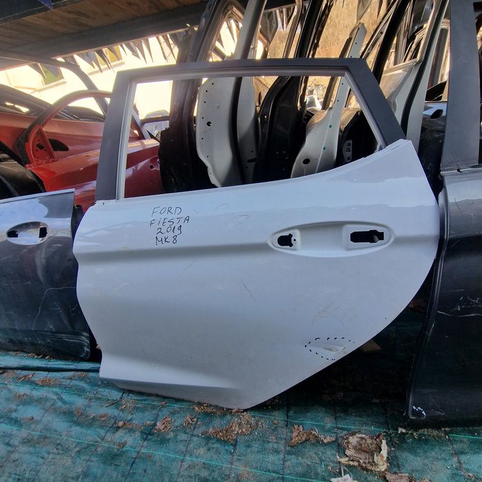 Ford Fiesta 2019 MK8 задна лява врата