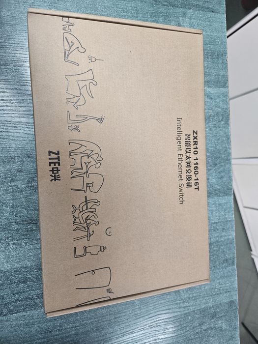 Switch ZTE ZXR10 1160-16T