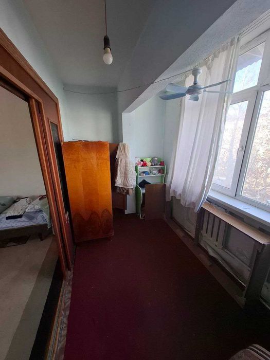 Продаю квартиру.ЮНУСАБАД-7 1\3\4  Американское посольство