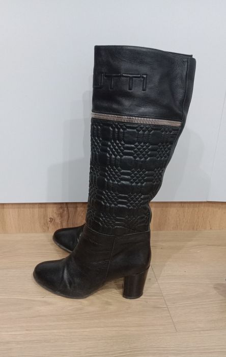 Обувь по 3000 тыс