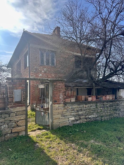 Продава се Къща в Летница - 83 кв.м за 215 €/кв.м - Снимка #2