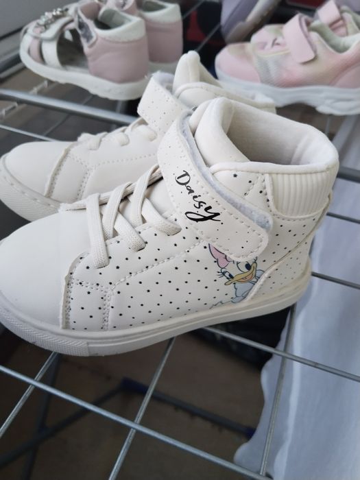 Ботинки 2500 тенге