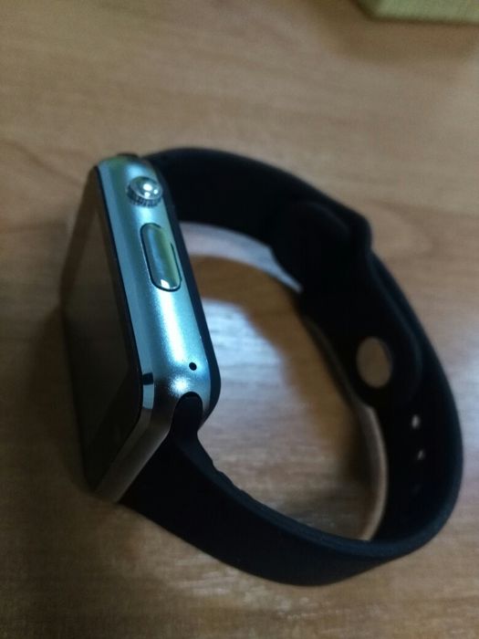 Продам хороший часы телефон