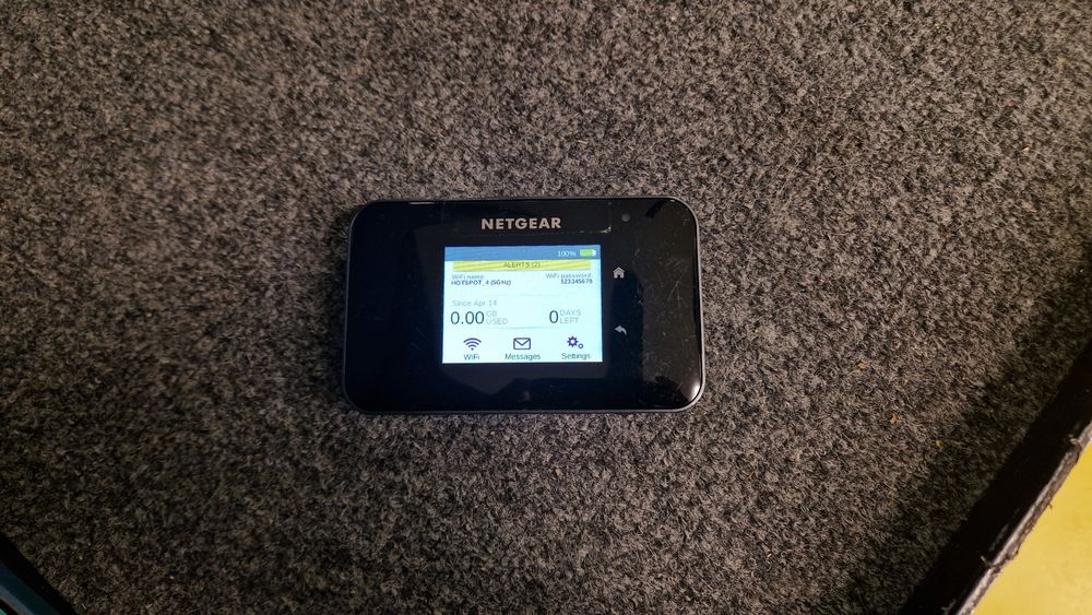 Hotspot Netgear AC810S  4G/LTE cat 11