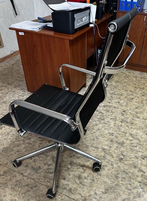 Продам Кресло офисное