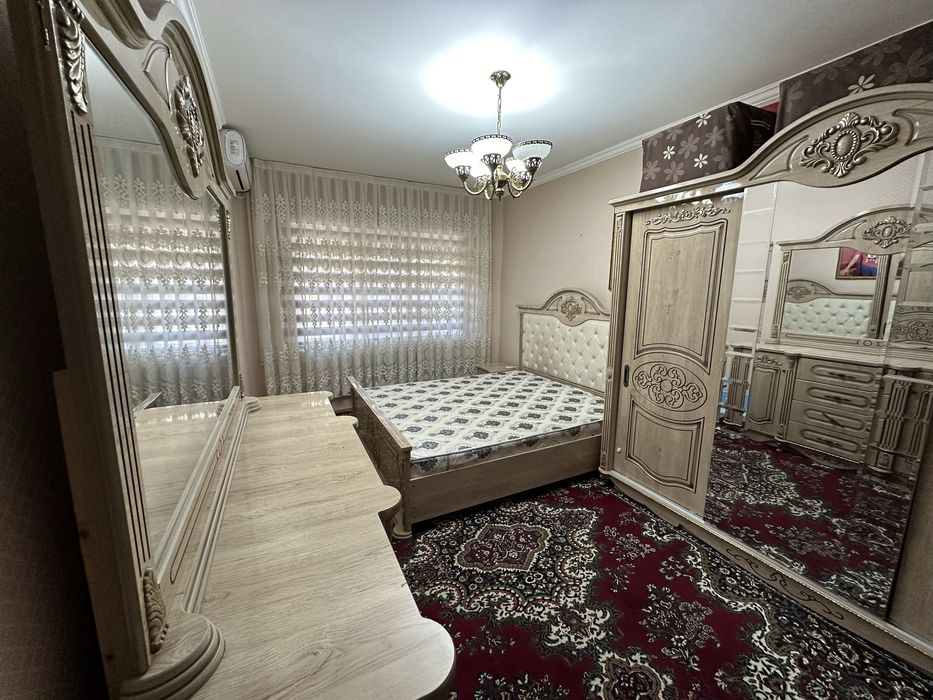 Продаётся 4 х комнатная квартира