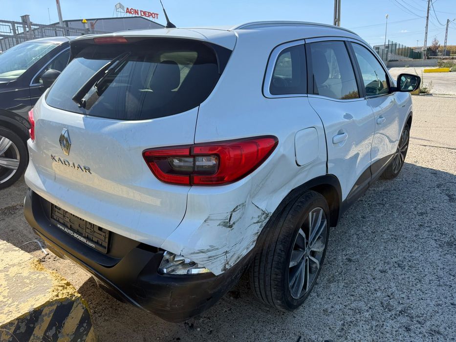Dezmembrez Renault kadjar alb TEQNC 2016 1.6 dci R9M 414 volan stanga faruri full led