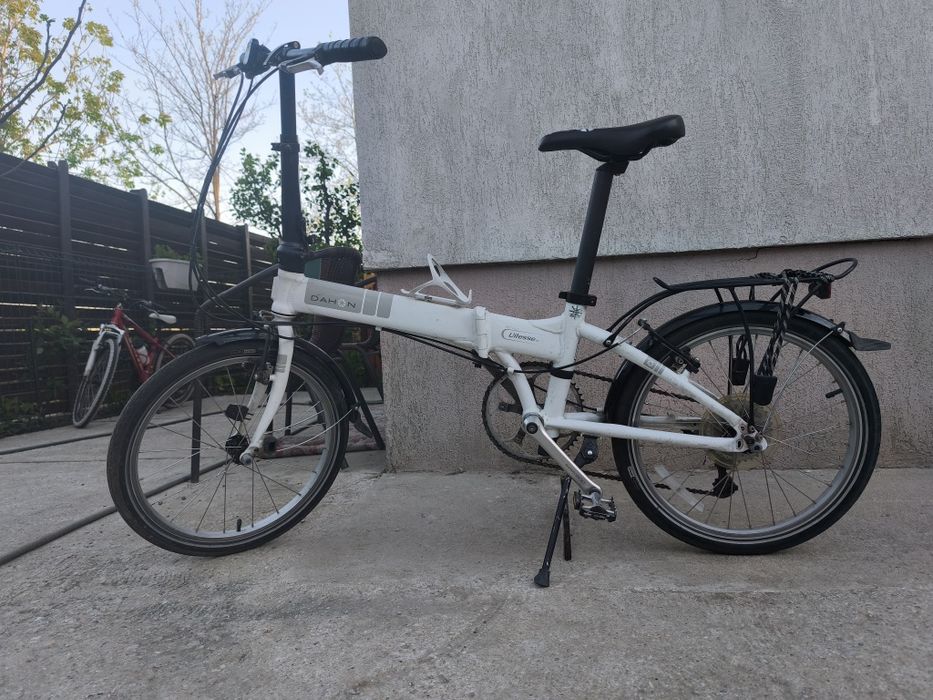 Vand/Schimb  Bicicleta Dahon D8