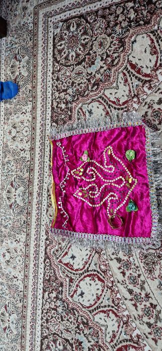 Продам қалта на праздники.размер 49/49.