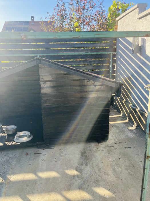 Cusca animale/ caine din lemn wenge superba