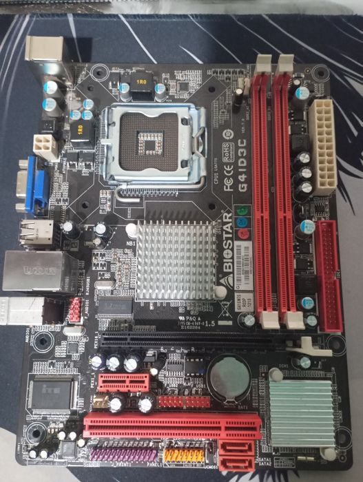 Материнская плата